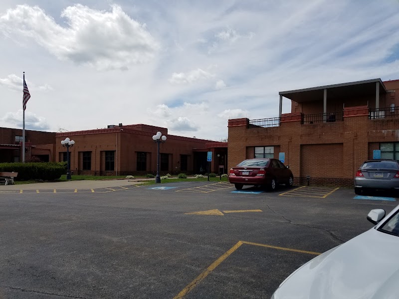 LAFAYETTE MANOR, INC nursing home in UNIONTOWN, PA - Photo 3 of 5