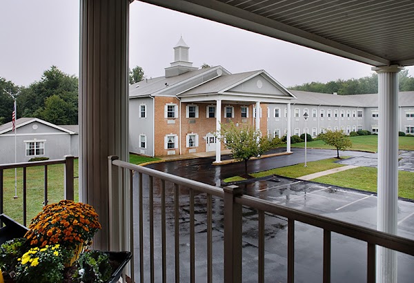 SCHUYLKILL CENTER nursing home in POTTSVILLE, PA - Photo 1 of 5