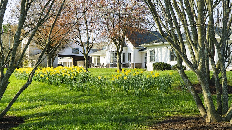 HCC AT WHITE HORSE VILLAGE nursing home in NEWTOWN SQUARE, PA - Photo 2 of 10