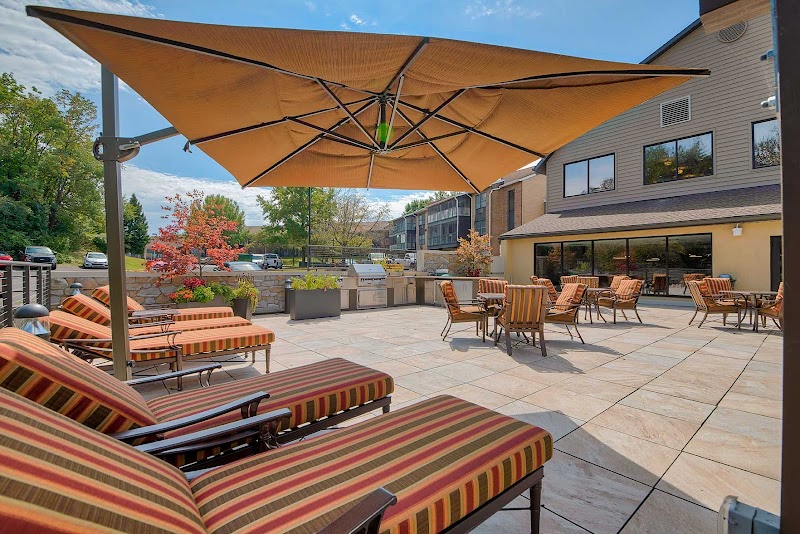 JUNIPER VILLAGE AT BUCKS COUNTY REHAB AND SKD CARE nursing home in BENSALEM, PA - Photo 2 of 10