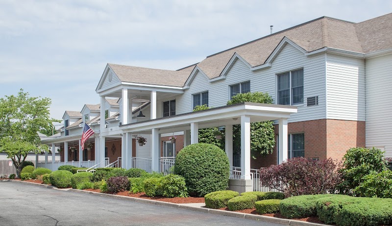 Greenwood Center nursing home in Warwick, RI - Photo 2 of 5