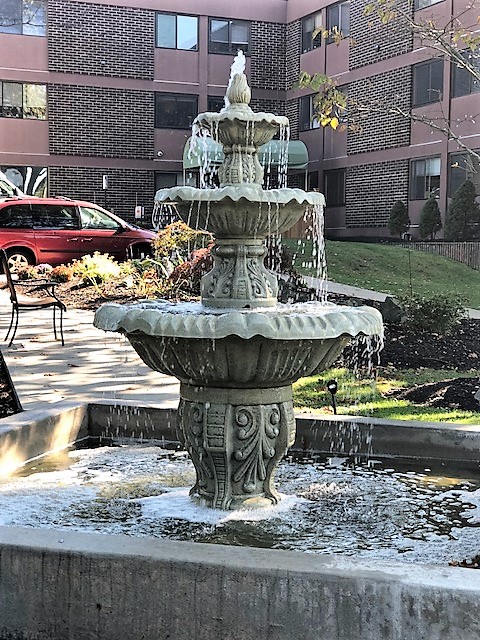 Heatherwood Rehabilitation and Health Care Center nursing home in Newport, RI - Photo 5 of 5