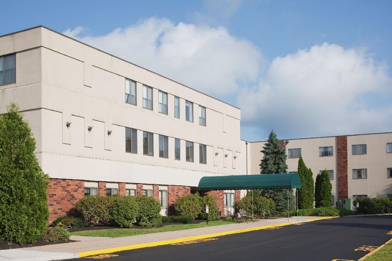 Respiratory and Rehabilitation Center of RI nursing home in Coventry, RI - Photo 2 of 5