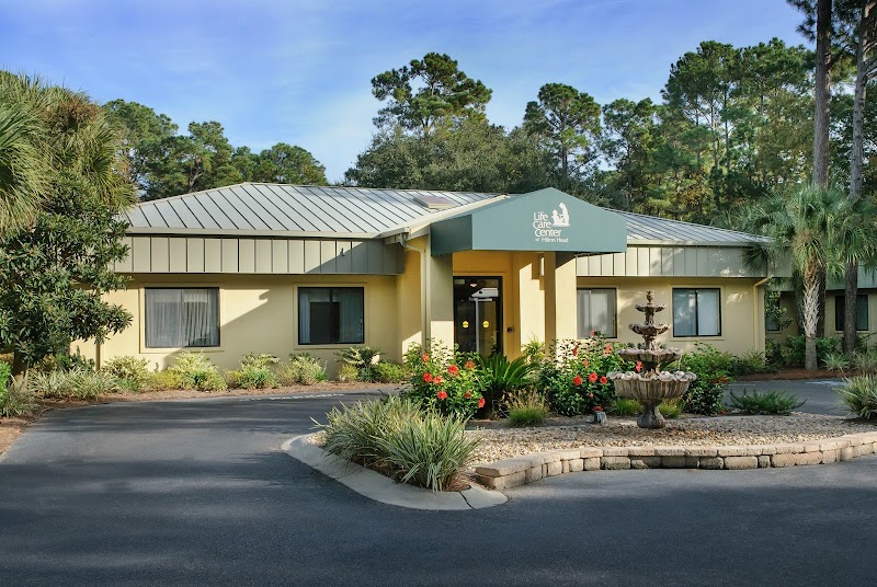 Life Care Center of Hilton Head nursing home in Hilton Head Island, SC - Photo 2 of 5