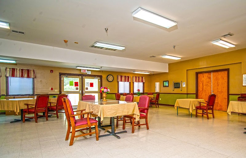 Carlyle Senior Care of Williston LLC nursing home in Williston, SC - Photo 3 of 5