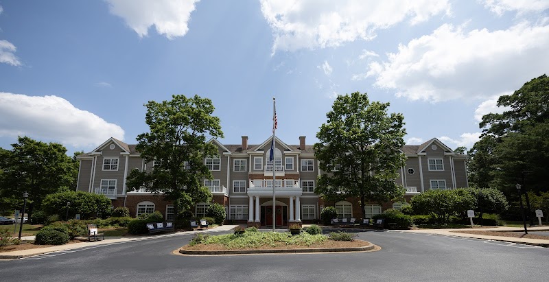 THE GABLES OF PELHAM SKILLED NURSING & REHAB nursing home in GREENVILLE, SC - Photo 2 of 5