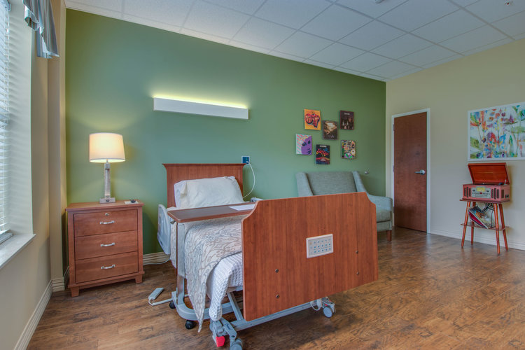 NHC-MAURY REGIONAL TRANSITIONAL CARE CENTER nursing home in COLUMBIA, TN - Photo 4 of 10