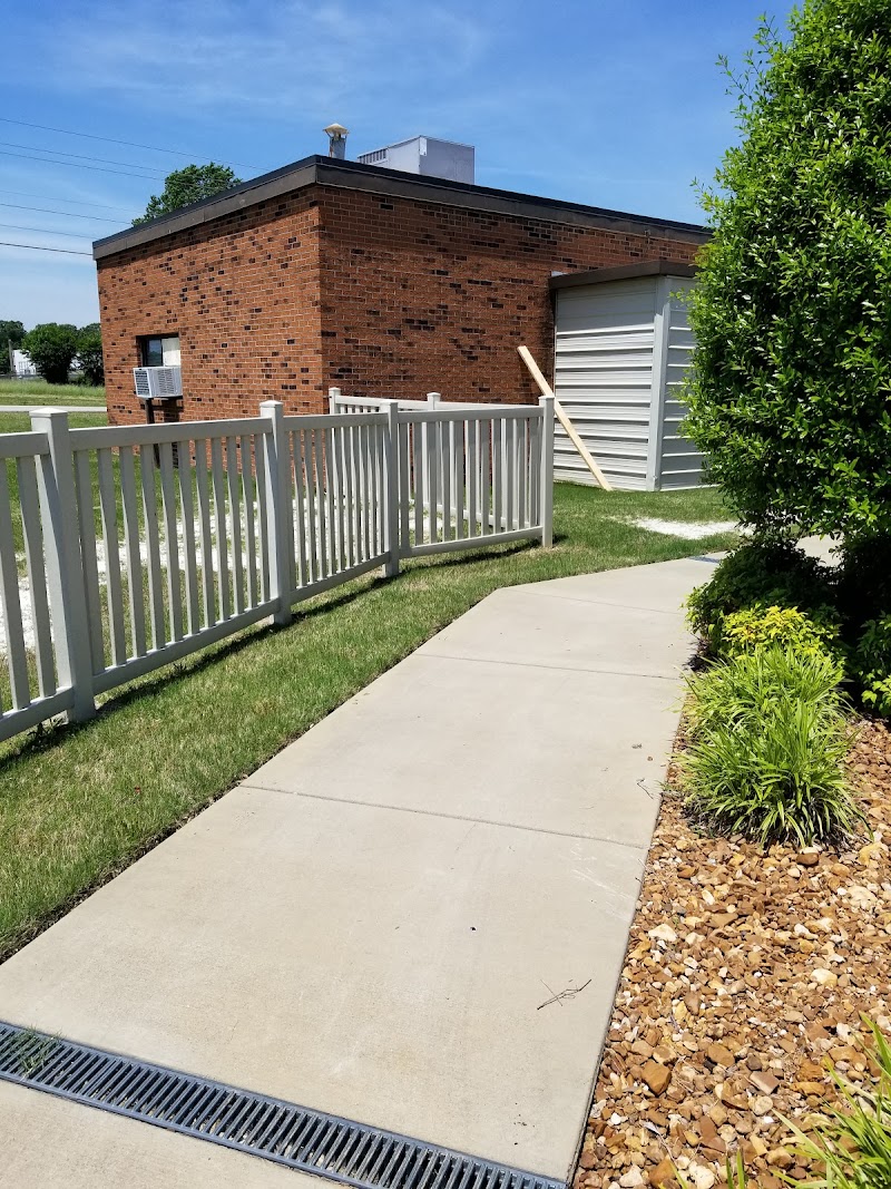 NHC HEALTHCARE, MILAN nursing home in MILAN, TN - Photo 4 of 7