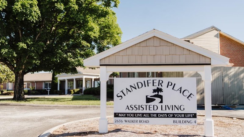 HEALTH CENTER AT STANDIFER PLACE, THE nursing home in CHATTANOOGA, TN - Photo 2 of 10