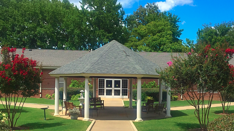 THE KINGS DAUGHTERS AND SONS nursing home in BARTLETT, TN - Photo 2 of 5