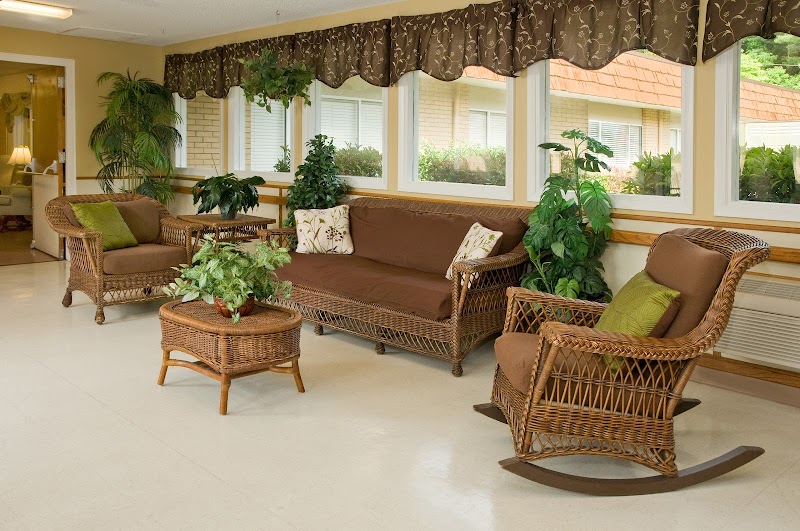 LIFE CARE CENTER OF GREENEVILLE nursing home in GREENEVILLE, TN - Photo 5 of 5