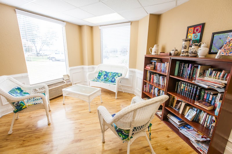 SIGNATURE HEALTHCARE OF MEMPHIS nursing home in MEMPHIS, TN - Photo 5 of 10