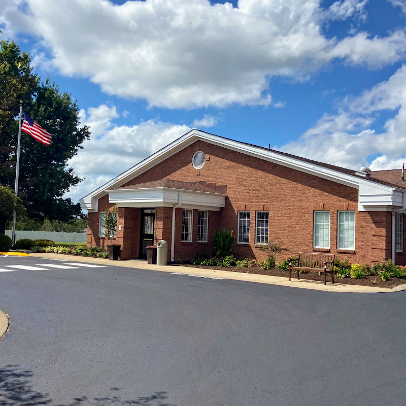 LEBANON CENTER FOR REHABILITATION AND HEALING, LLC nursing home in LEBANON, TN - Photo 3 of 10