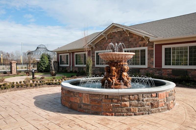 LIFE CARE CENTER OF HIXSON nursing home in HIXSON, TN - Photo 3 of 10