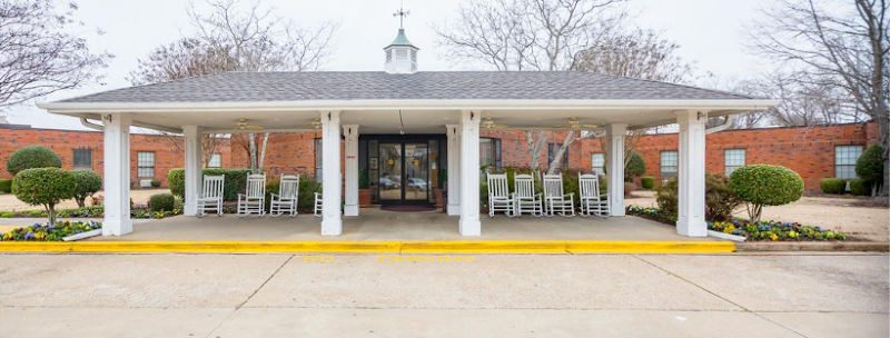 MAPLEWOOD HEALTH CARE CENTER nursing home in JACKSON, TN - Photo 4 of 5