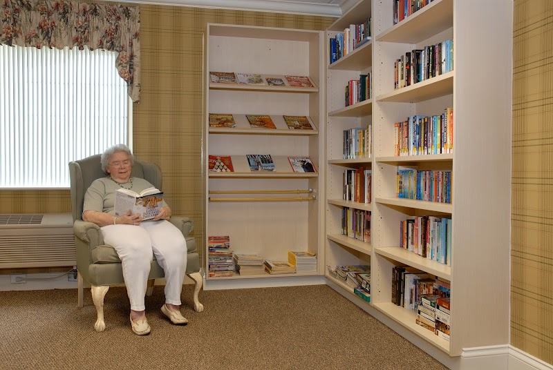 LIFE CARE CENTER OF SPARTA nursing home in SPARTA, TN - Photo 5 of 10
