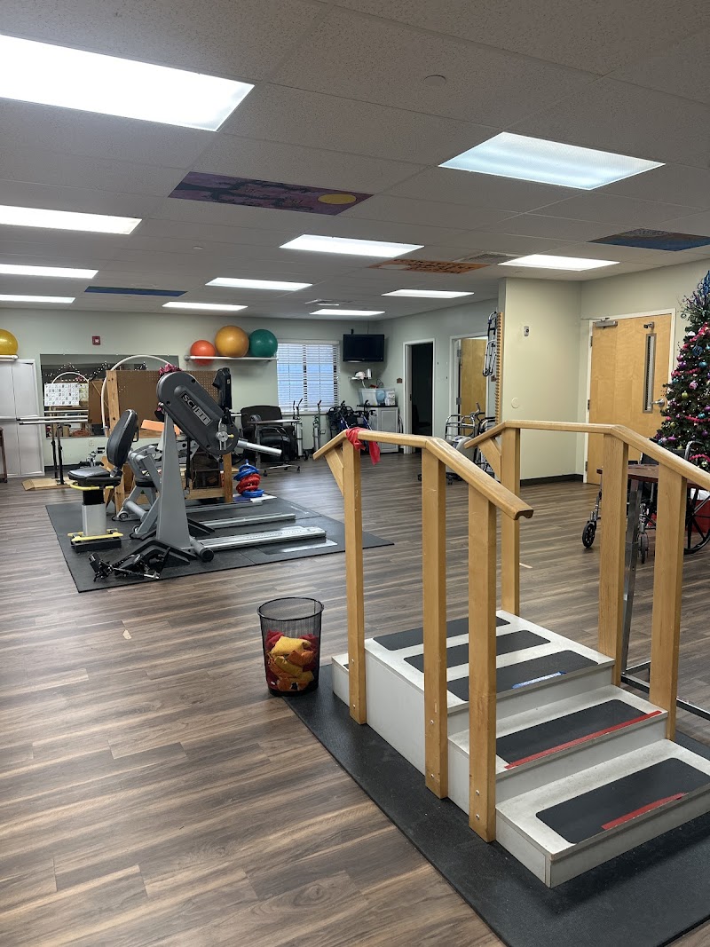 AHC PARIS nursing home in PARIS, TN - Photo 2 of 5
