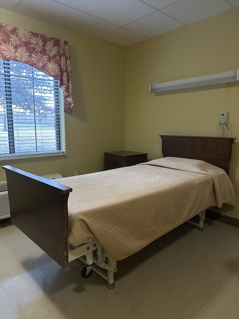AHC PARIS nursing home in PARIS, TN - Photo 5 of 5
