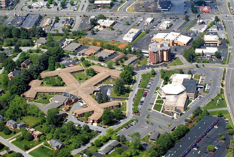 ABUNDANT CHRISTIAN LIVING COMMUNITY REHABILITATION nursing home in JOHNSON CITY, TN - Photo 4 of 10