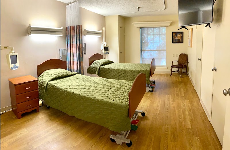 AVIR AT PETAL HILL nursing home in TYLER, TX - Photo 4 of 5