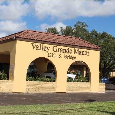 Valley Grande Manor nursing home in Weslaco, TX - Photo 2 of 5