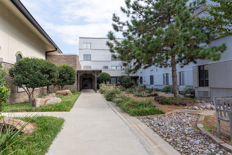 GOOD SAMARITAN SOCIETY-DENTON VILLAGE nursing home in DENTON, TX - Photo 2 of 10