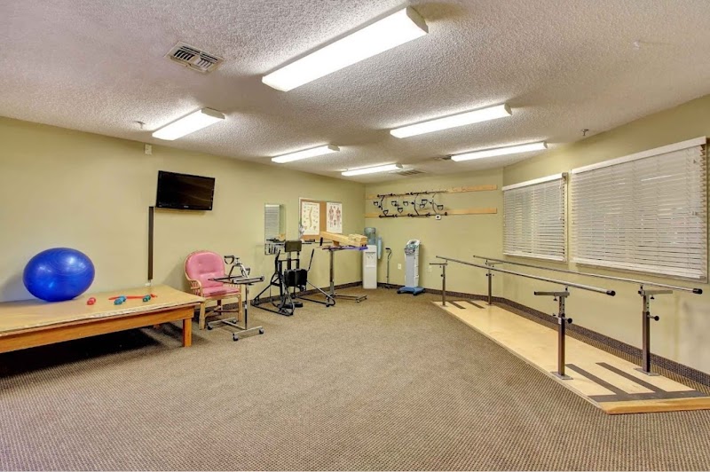 AVIR AT CORPUS CHRISTI nursing home in CORPUS CHRISTI, TX - Photo 5 of 10