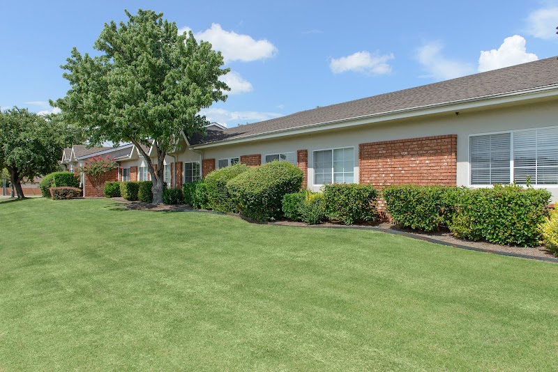 LIFE CARE CENTER OF PLANO nursing home in PLANO, TX - Photo 5 of 5