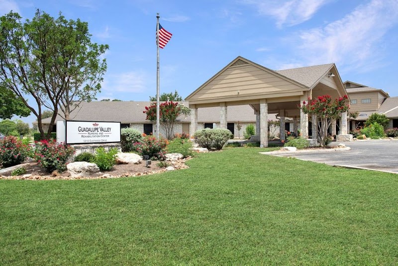 GUADALUPE VALLEY NURSING CENTER nursing home in SEGUIN, TX - Photo 2 of 5