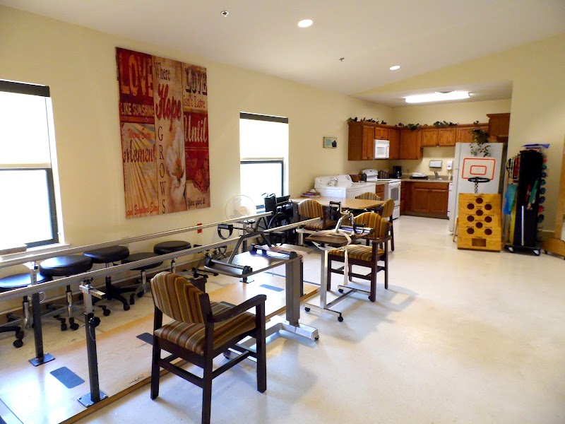 LONE STAR REHABILITATION & WELLNESS CENTER nursing home in STEPHENVILLE, TX - Photo 5 of 10