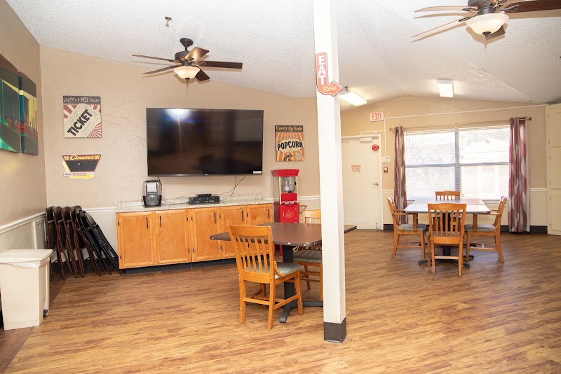CHANDLER NURSING CENTER nursing home in CHANDLER, TX - Photo 4 of 5