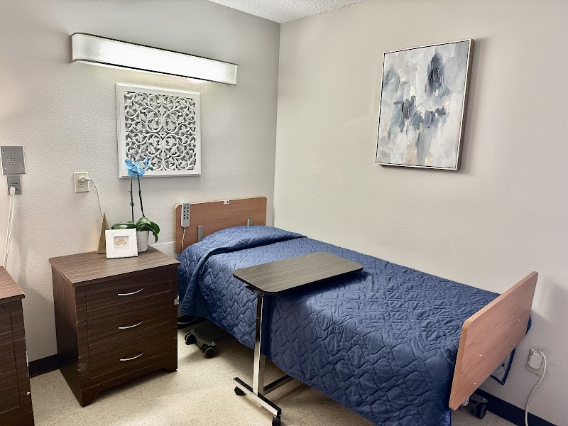 LUBBOCK HEALTH CARE CENTER nursing home in LUBBOCK, TX - Photo 3 of 10