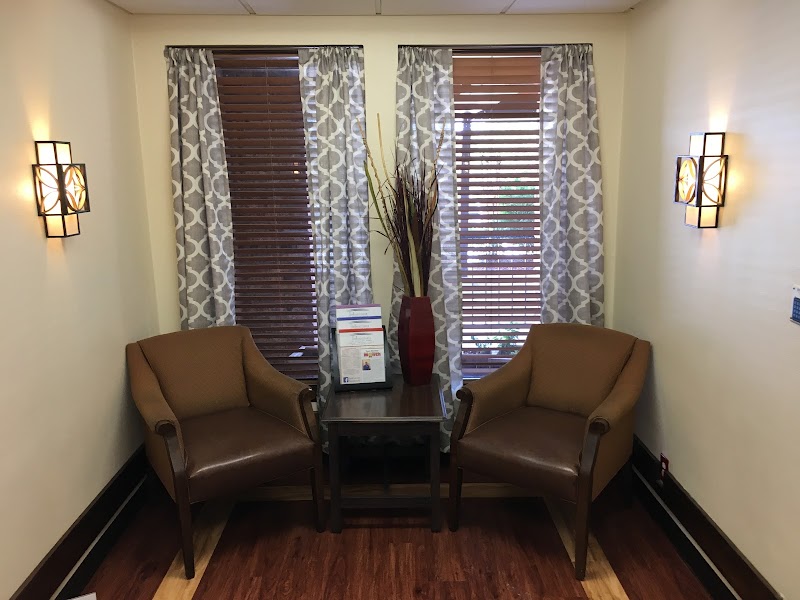 THE RENAISSANCE AT KESSLER PARK nursing home in DALLAS, TX - Photo 4 of 8
