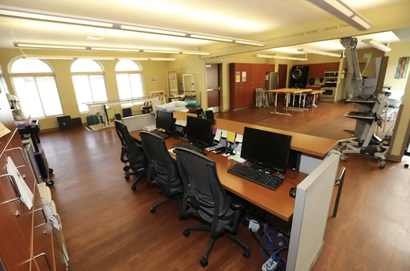 Paramount Health and Rehabilitation nursing home in Salt Lake City, UT - Photo 4 of 5