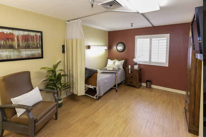 Holladay Healthcare Center nursing home in Salt Lake City, UT - Photo 4 of 5