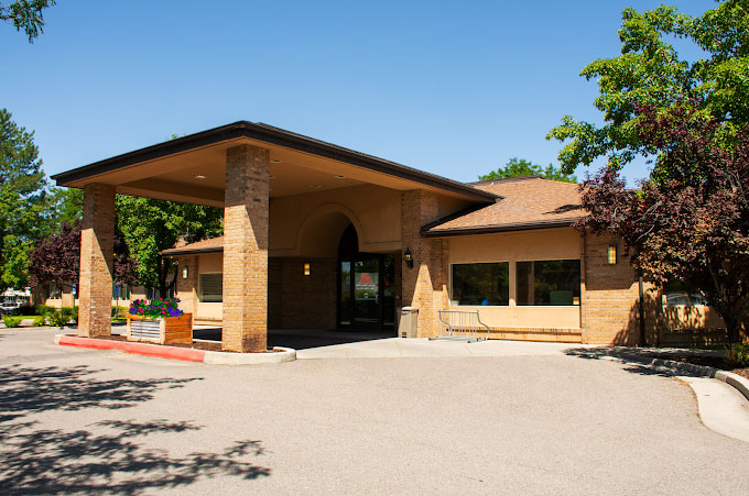 Monument Healthcare South Salt Lake nursing home in Salt Lake City, UT - Photo 2 of 5