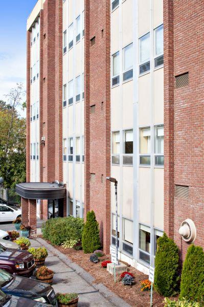 Premier Rehab and Healthcare at Burlington nursing home in Burlington, VT - Photo 5 of 5