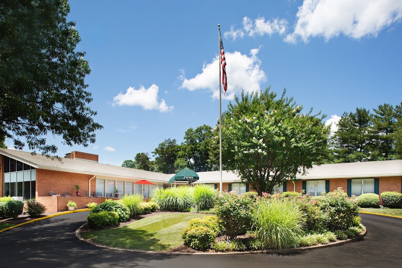 SOUTH ROANOKE NURSING AND REHABILITATION nursing home in ROANOKE, VA - Photo 2 of 5