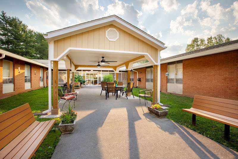 SOUTH ROANOKE NURSING AND REHABILITATION nursing home in ROANOKE, VA - Photo 5 of 5