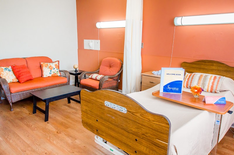 SIGNATURE HEALTHCARE OF NORFOLK nursing home in NORFOLK, VA - Photo 3 of 5