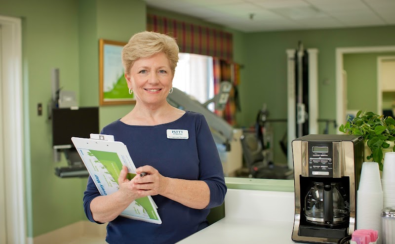SALEM HEALTH & REHABILITATION nursing home in SALEM, VA - Photo 3 of 5