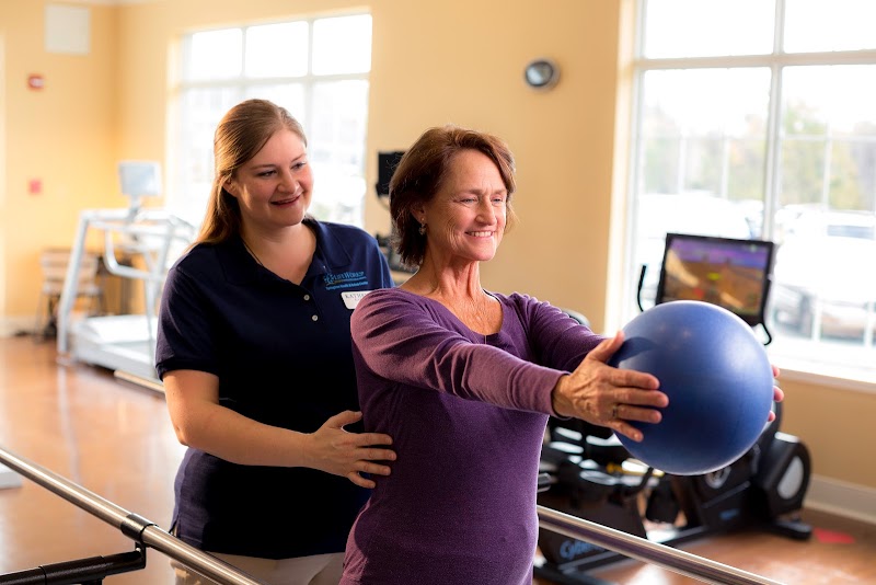 PINEY FOREST HEALTH AND REHABILITATION CENTER nursing home in DANVILLE, VA - Photo 3 of 5