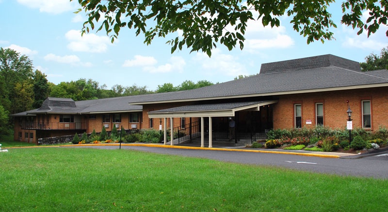 EVERGREEN HEALTH AND REHABILITATION CENTER nursing home in WINCHESTER, VA - Photo 2 of 5
