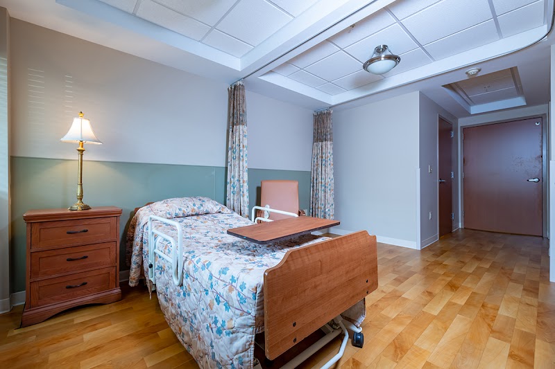 EVERGREEN HEALTH AND REHABILITATION CENTER nursing home in WINCHESTER, VA - Photo 4 of 5
