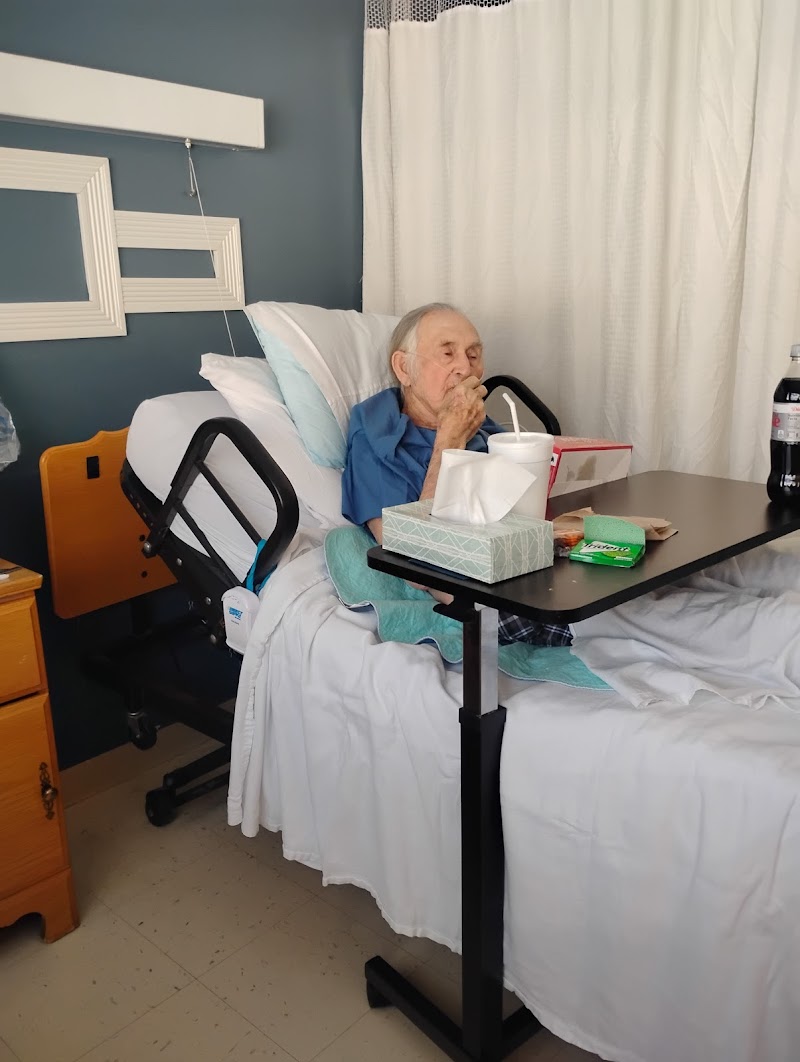 FRANKLIN HEALTH AND REHABILITATION CENTER nursing home in ROCKY MOUNT, VA - Photo 5 of 10