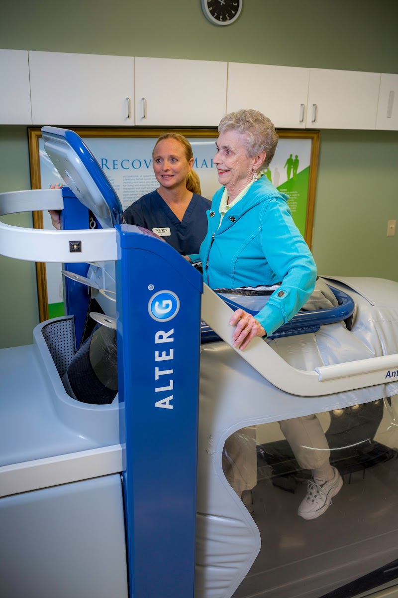 HANOVER HEALTH AND REHABILITATION CENTER nursing home in MECHANICSVILLE, VA - Photo 2 of 5