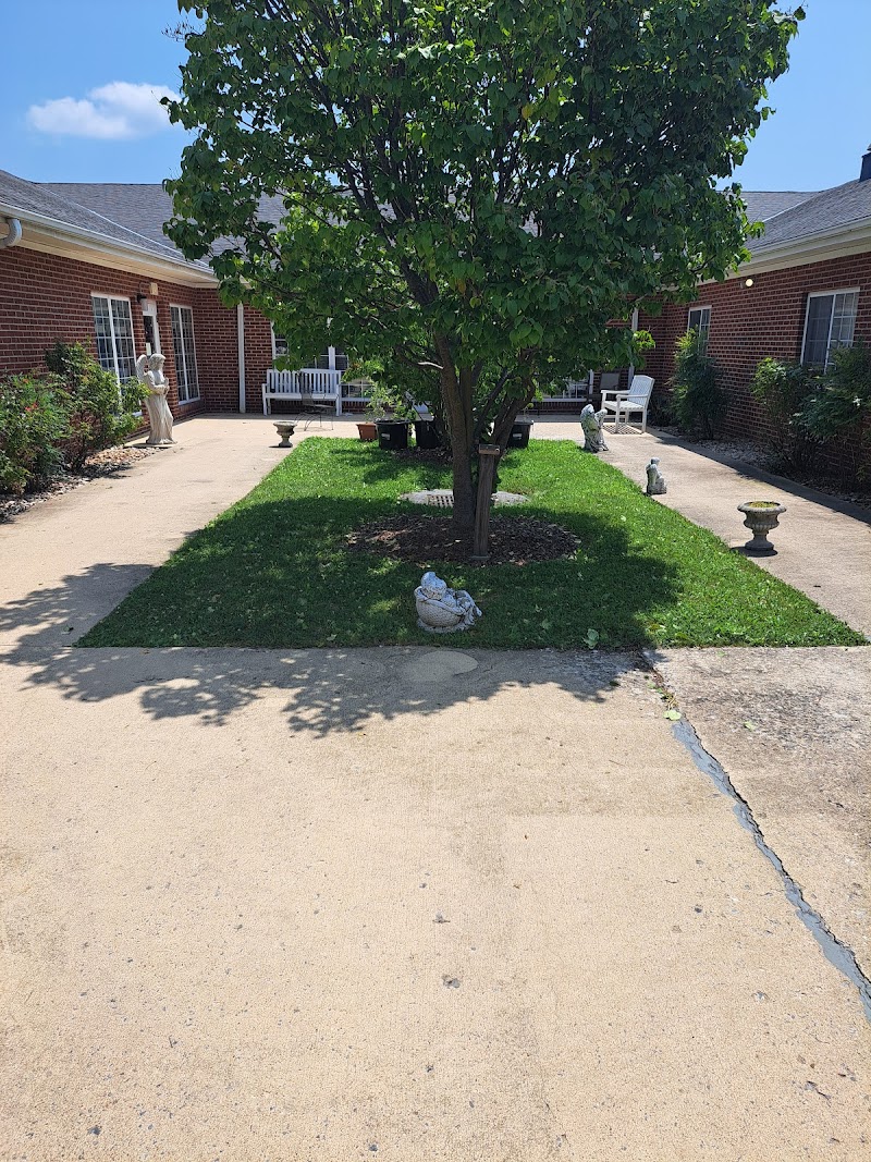 AUGUSTA NURSING & REHAB CENTER nursing home in FISHERSVILLE, VA - Photo 3 of 5