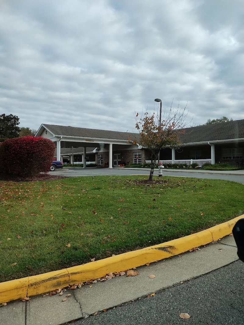 SPRINGTREE HEALTHCARE & REHAB CENTER nursing home in ROANOKE, VA - Photo 4 of 5