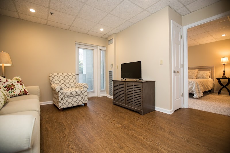 SUMMIT SQUARE nursing home in WAYNESBORO, VA - Photo 4 of 5