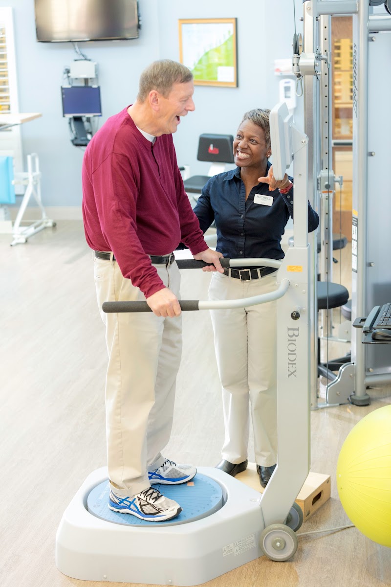 ALBEMARLE HEALTH & REHABILITATION CENTER nursing home in CHARLOTTESVILLE, VA - Photo 2 of 5